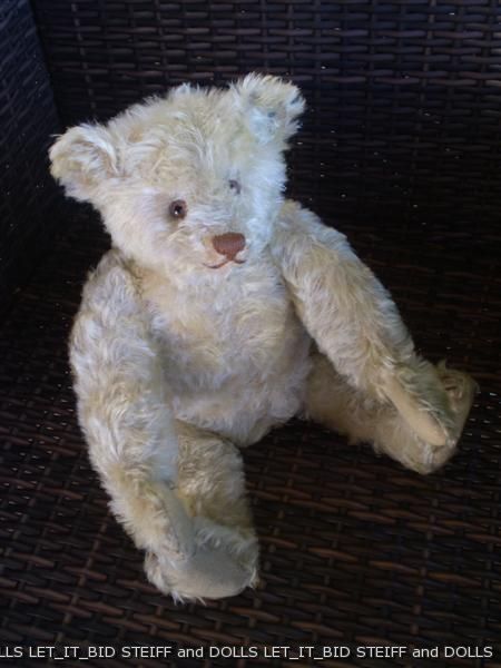VERY BEAUTIFUL TEDDY BEAR . ANTIQUE STEIFF 1925s.YELLOW.16 3/4 inches 