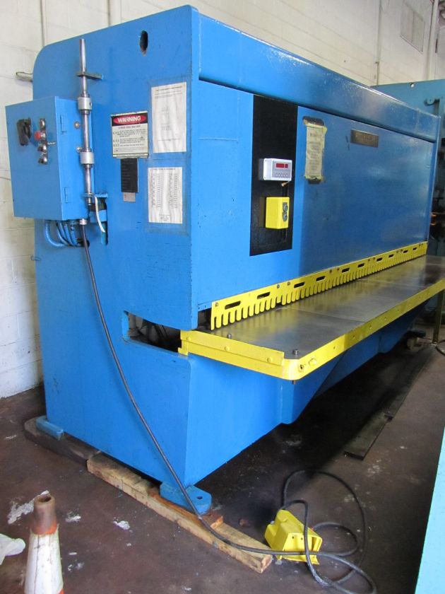 ACCURSHEAR 1/4 x 120 Hydraulic Power Squaring Shear, Click to view 